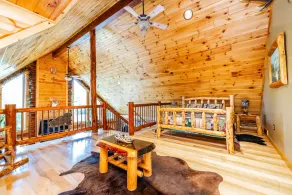 Brand New Cabin For Getaway Vacation - 1 Mile From Devil's Lake And Close Dells - Image 2