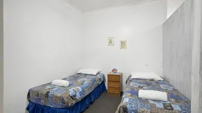 Coasters 9 is a self-contained apartment situated in the beach-side village of Sawtell. - Image 4