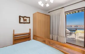 Nice Apartment In Jablanac With House Sea View - Image 5