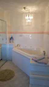 OCEAN VIEW - TWO JACUZZI'S - FRIENDLY PET -WLK TO NRBY REST ... 1014431 MINE ALS - Image 2