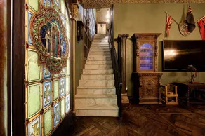 Amazing unique castle experience “Scarlet Manor” 5 bedroom/ 5 bath - Image 2