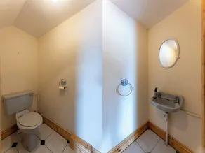 Ballyneill Farmhouse - Image 3