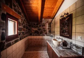 Villa Gaia with Private Pool - Image 3