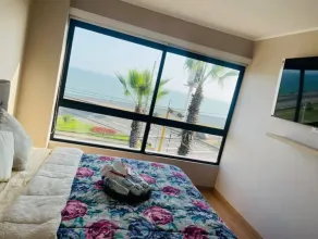 New apartment with pool facing the sea - Image 4