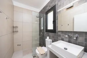 Villa Petra - Two Bedroom Villa, Sleeps 6 - Image 3