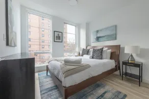 Sun-kissed 3BR Loft With Patio Minutes to NYC - Image 5