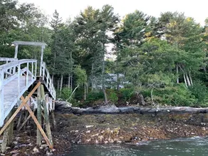 Oceanfront, views from every room! Spacious midcoast retreat with private dock - Image 2