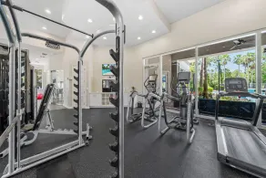 Spacious 3BR2BA w Pool Gym Near Airport #4 - Image 2