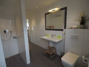 Holiday Home in Rerik with Terrace, Garden and Heating - Image 2