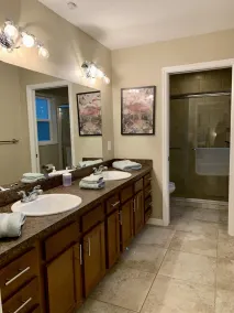 Bungalow w/ Heated Pool by Downtown & Beaches - Image 4