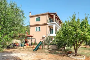 Daratos studio 1 - Image 2