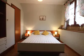 Roumendares - Image 4