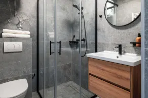 House Stika - Image 2