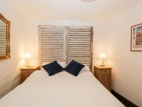 FOXDEN, family friendly, character holiday cottage in Sherborne - Image 5