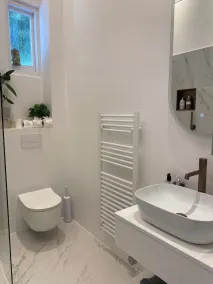 Beautiful One bedroom contemporary Interior Designed  Flat just off Kew Green - Image 4