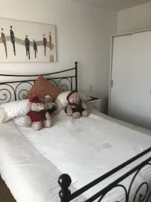 1 bedroom flat - Image 4
