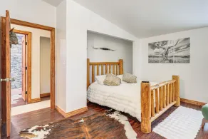 Newly Renovated, Modern Mtn Getaway: Pets Welcome! - Image 5