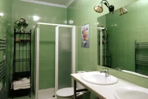 A CASONA DO BARCO casa grande con garaje privado y jardín - Image 3
