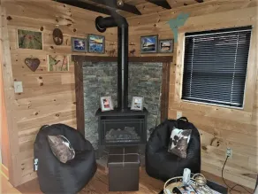 Lake house, w/boat launch. Tons of Winter/Summer activities - Image 4
