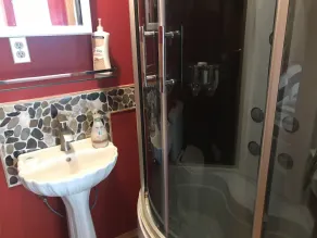 1 BR Studio/Cottage with Kitchenette, Pool & Golf Cart/ Near Beach - Image 3