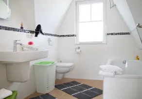 Stort stråtækt hus i Zierow nær hansestaden Wismar - Image 3
