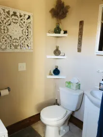 Cozy, clean, relaxing beach cottage awaits you!! - Image 3