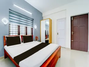 Deluxe Grace Apartments - Image 2