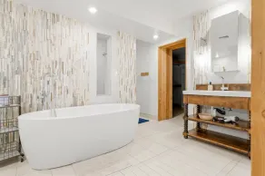 Private Villa w/ Saltwater Pool | Centrally Located - Image 2