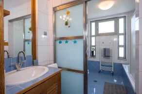 A comfortable,sunny villa in nature,listening to the sound of the sea!!!! - Image 3