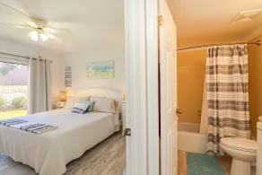 Creston House 4A - Image 3