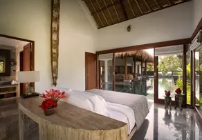 Elegant, Intimate, Luxury Contemporary Balinese Villa  In a Traditional Village - Image 2