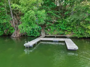 Main Channel Lots of Water. Comfy Cabin with stunning lake views, perfect for a serene escape at SML. - Image 2