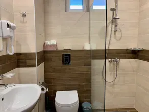 One bedroom family apartment - Image 2