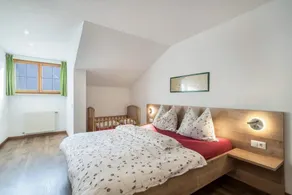 Charmant appartement \"Kammerhof Birne\" avec vue sur les montagnes, Wi-Fi, balcon et jardin - Image 4