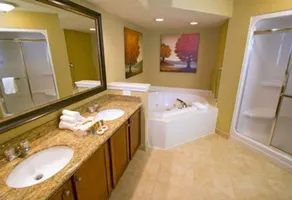 Greensprings 4 bedroom · Spacious, 4 Bedroom Family Suite in Williamsburg! - Image 5