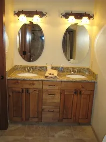 Beautiful Modern Townhome!!! Stunning Mountain Views! Best Clubhouse! - Image 3