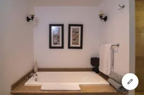 Best apartment beach front with access to the pool - Image 3