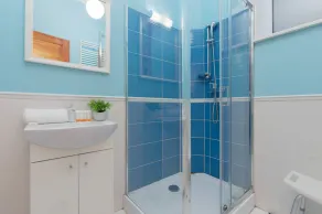 Spacious apartment in Praga | For 6 People | Close to the Metro - Image 5