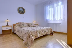 Nuevo piso de vacaciones con aparcamiento, clima en una zona tranquila de Pula - Image 5