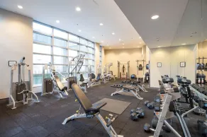 Recently Renovated 10m Walk BC PLACE  2.5bdrm Condo w Parking, Pool, Sauna + A/C - Image 4