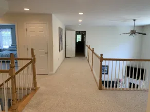 Close to Rockland,  large mid coast home in quiet neighborhood - Image 2
