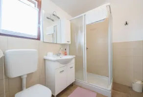 Luxuriöse Villa mit Jacuzzi und privaten Pool - Image 4