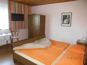 Dreibettzimmer mit Dusche, WC - Angelika Zischmayer - Image 4