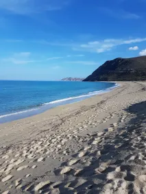 Ruhig, 500 m vom Strand von Lozari entfernt - Image 2