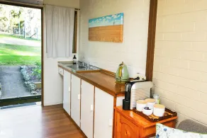 Bumblebrook Farm Motel - Image 5