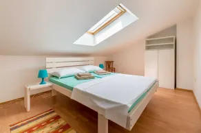 Nikolina Bon Bon Happy Stay Center – Studio with Terrace & Sea view - Image 4