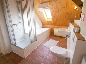 Geräumiges Ferienhaus in Hessen mit Garten - Image 3