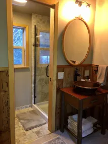 Donner Creekside Cabin - Image 3