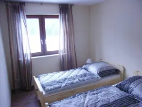 Casa, área tranquila geminada espaçosa - ainda em vigor - Image 5