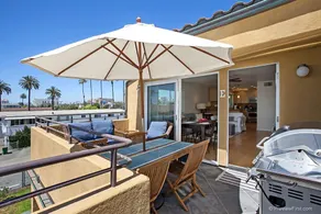 OCEANSIDE BEACH located by pier and marina! Ocean Views! Walk to Village! - Image 3